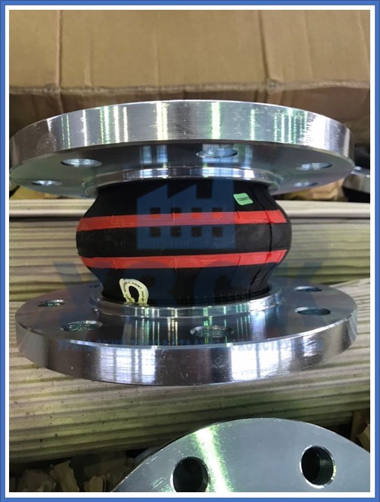 компенсатор резиновый фланцевый в Орске