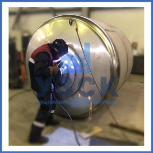 Купить баки и ёмкости из нержавеющей стали от завода УЗСК в Орске